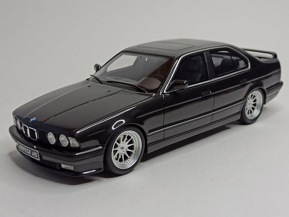 BMW M5 V12 HARTGE (E34) OTTOMOBILE 1:18