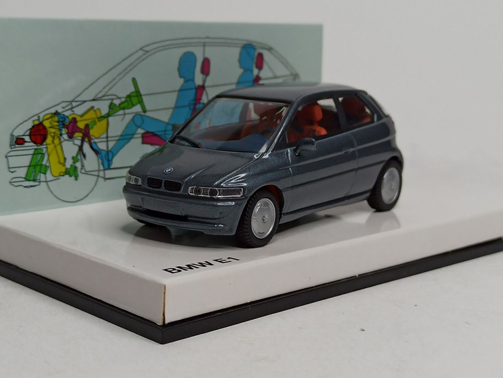 BMW E1 MINICHAMPS 1:43 ДИЛЕРСКИЙ