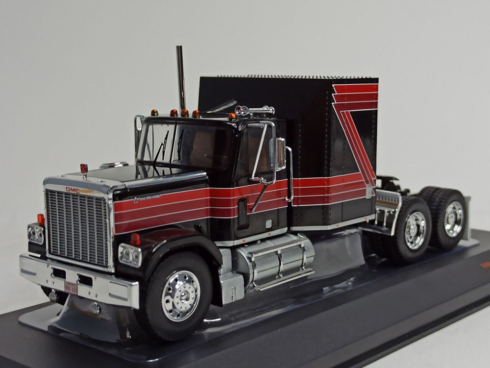 GMC GENERAL-1980 IXO 1:43