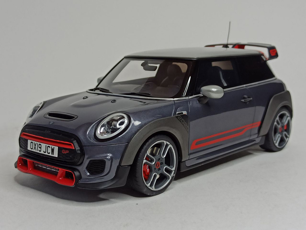 MINI JONH COOPER WORKS GP 1:18 OTTOMOBILE