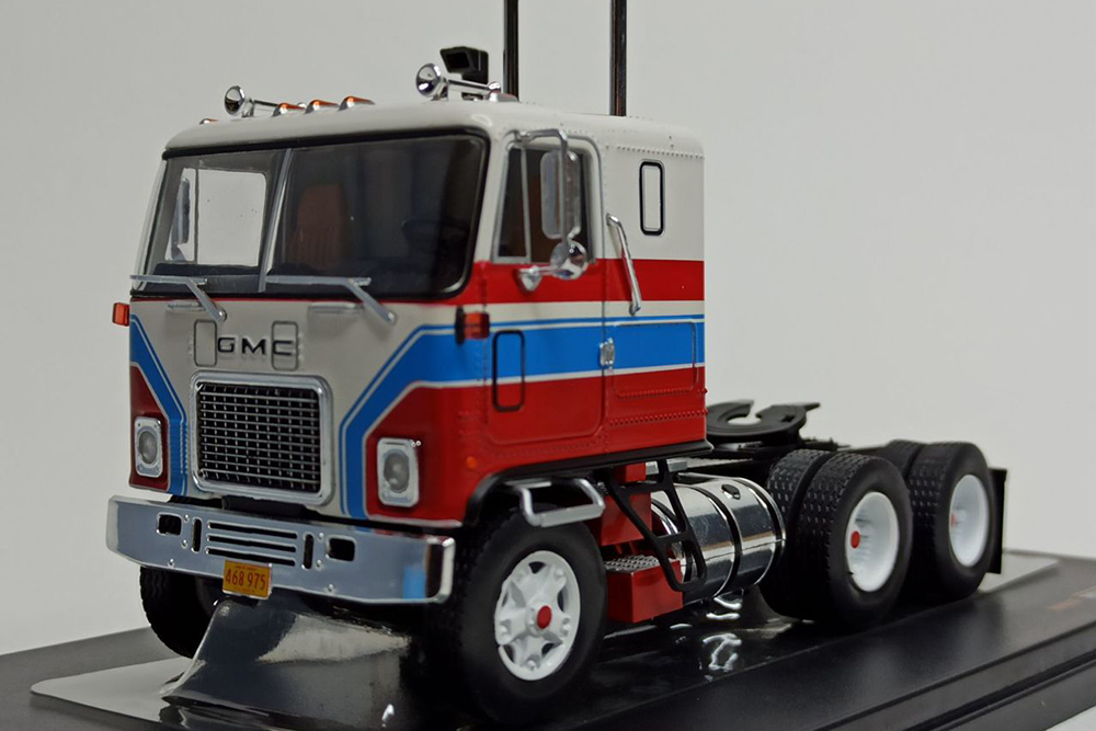 GMC ASTRO 95 - 1970 IXO 1:43