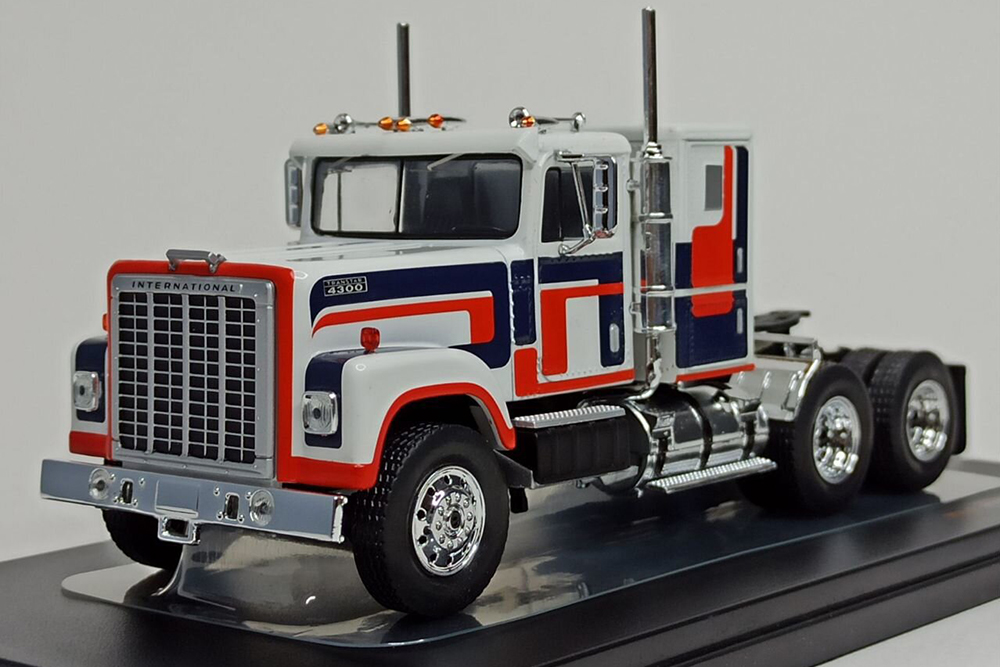 INTERNATIONAL TRANSTAR 4300 - 1980 IXO 1:43