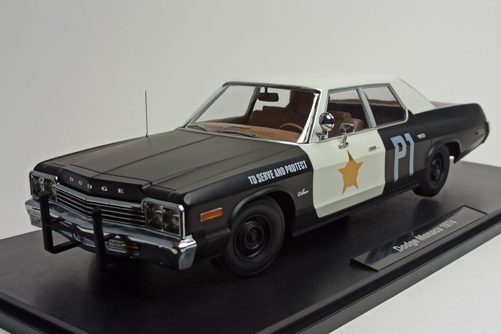 DODGE MONACO POLICE 1974 KK SCALE 1:18
