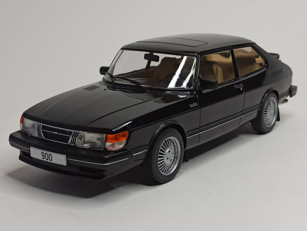 SAAB 900 TURBO 1975 BLACK 1:18 MCG