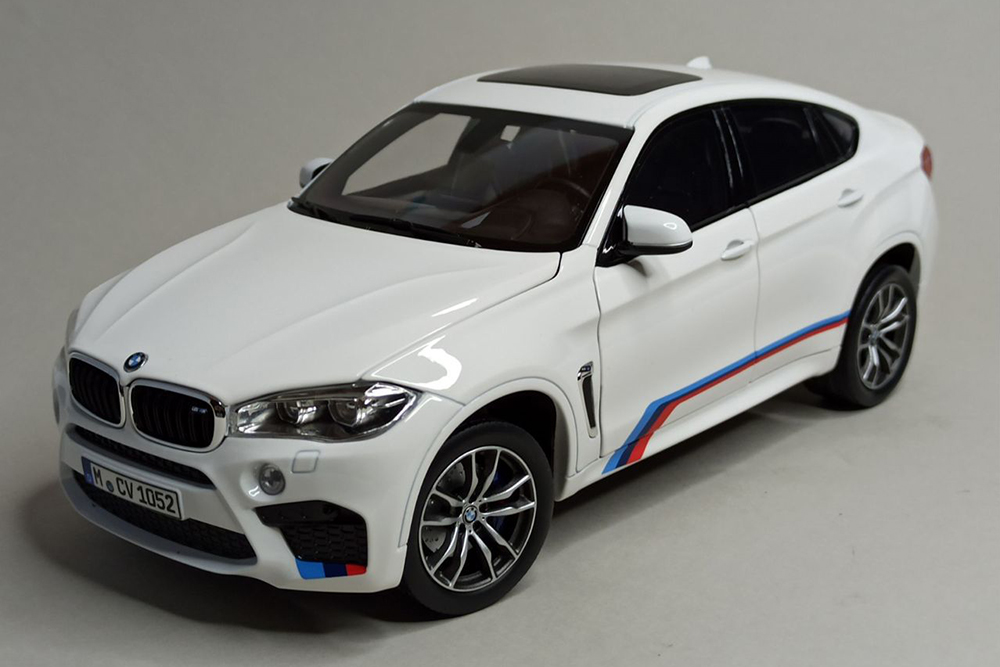 BMW X6M (F16) WHITE 1:18 NOREV LIMITED 200