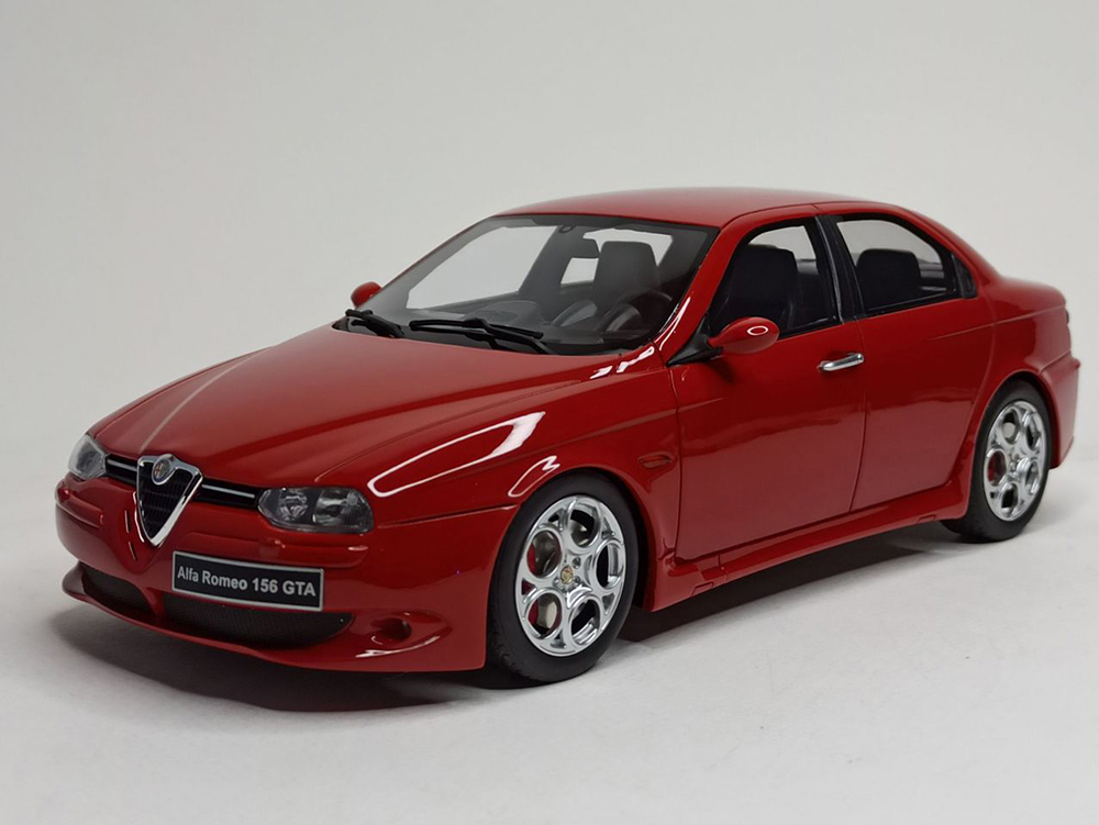 ALFA ROMEO 156 GTA SEDAN 1:18 OTTOMOBILE