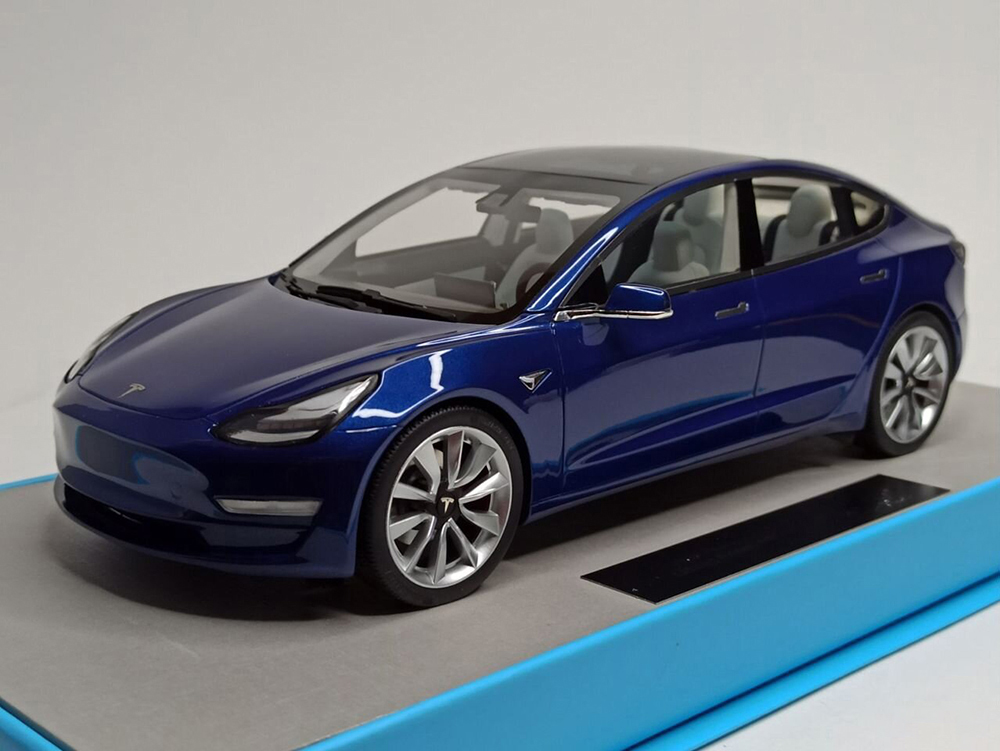 TESLA MODEL 3 BLUE 1:18 ЛИМИТ 500ШТ
