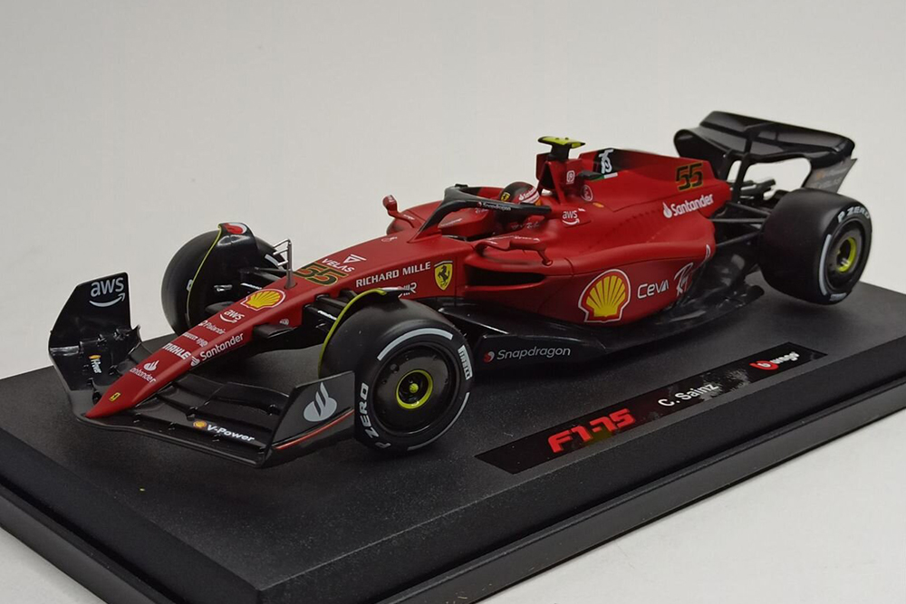 FERRARI F1 -75 SCUDERIA FERRARI #55 2022 1:18