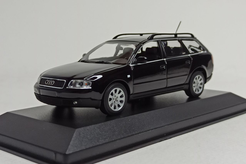AUDI A6 AVANT (C5) MAXICHAMPS 1:43