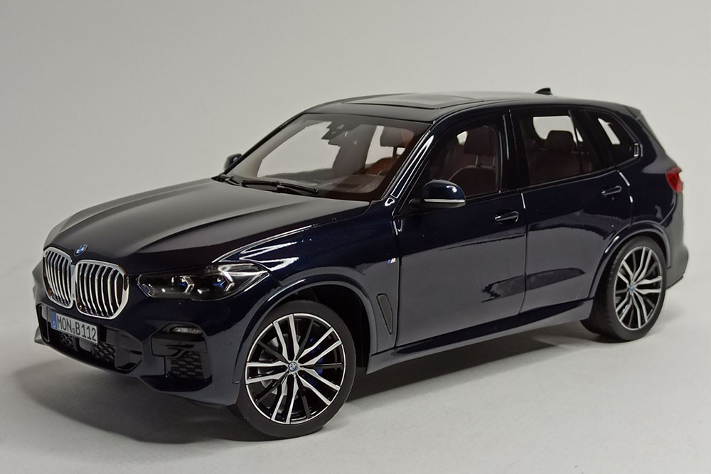 BMW X5 (G05) ТЕМНО СИНИЙ 1:18 NOREV