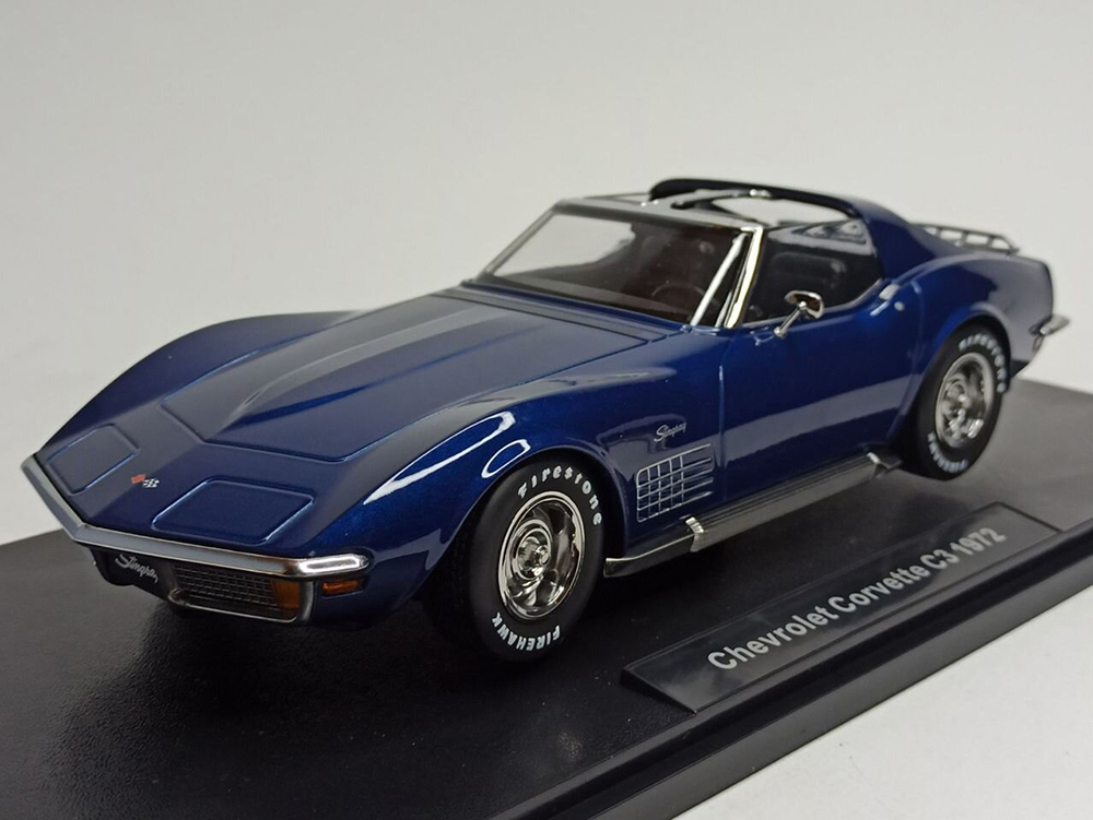 CHEVROLET CORVETTE C3 - 1972 BLUE KK SCALE 1:18