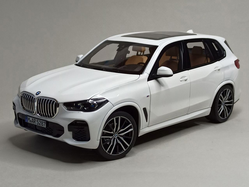 BMW X5 (G05) WHITE 1:18 NOREV