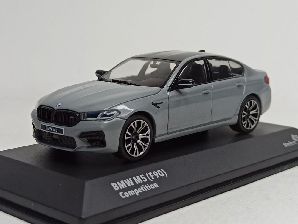 BMW M5 (F90) SOLIDO 1:43