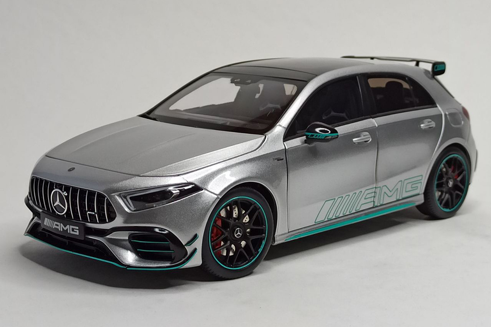 MERCEDES A45 S AMG 1:18 LIMITED 200 ШТ