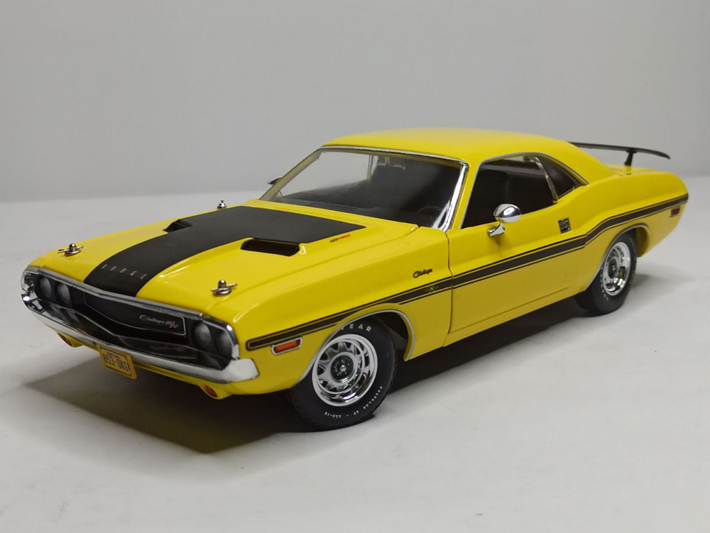 DODGE CHALLENGER R/T 1970 GREENLIGHT 1:18