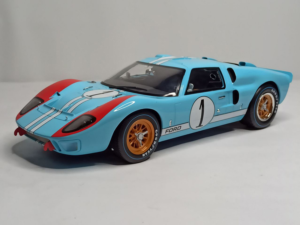 FORD GT40 #1 24H LEMANS1966 CMR 1:12