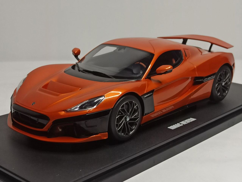 RIMAC NEVERA 1:18 GT SPIRIT