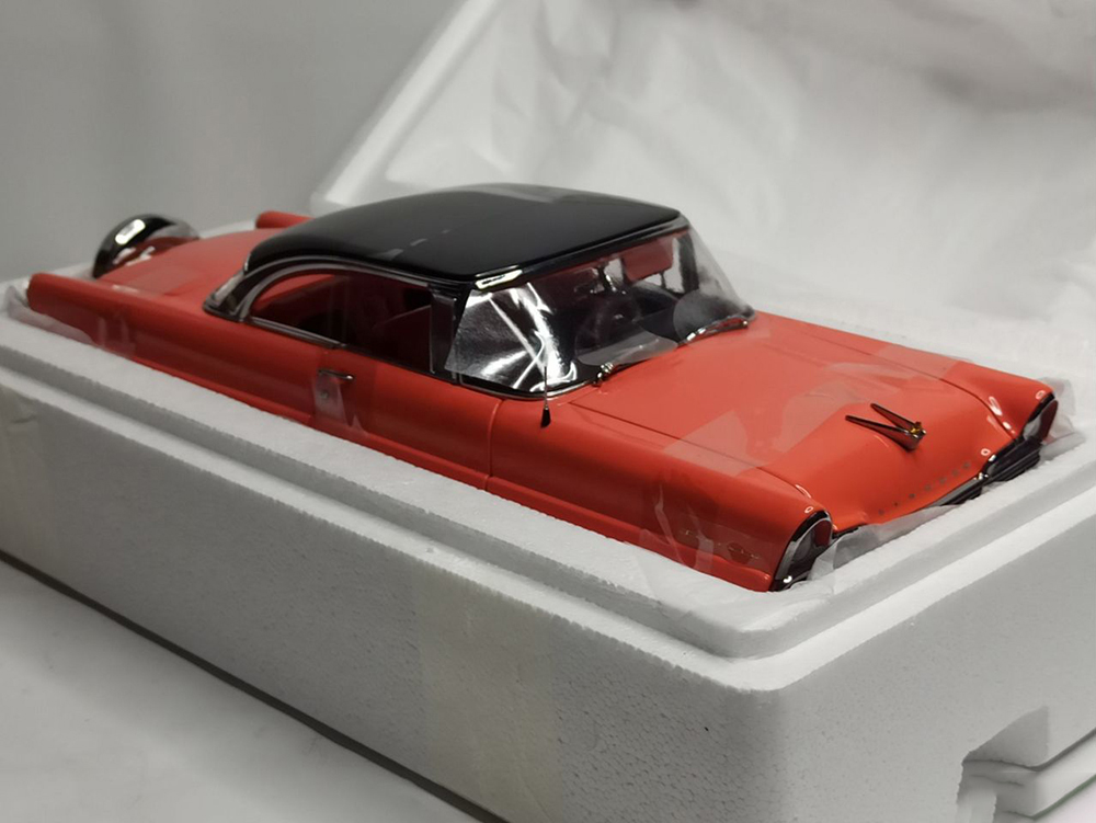 LINCOLN PREMIERE HARD TOP 1956 SUNSTAR 1:18