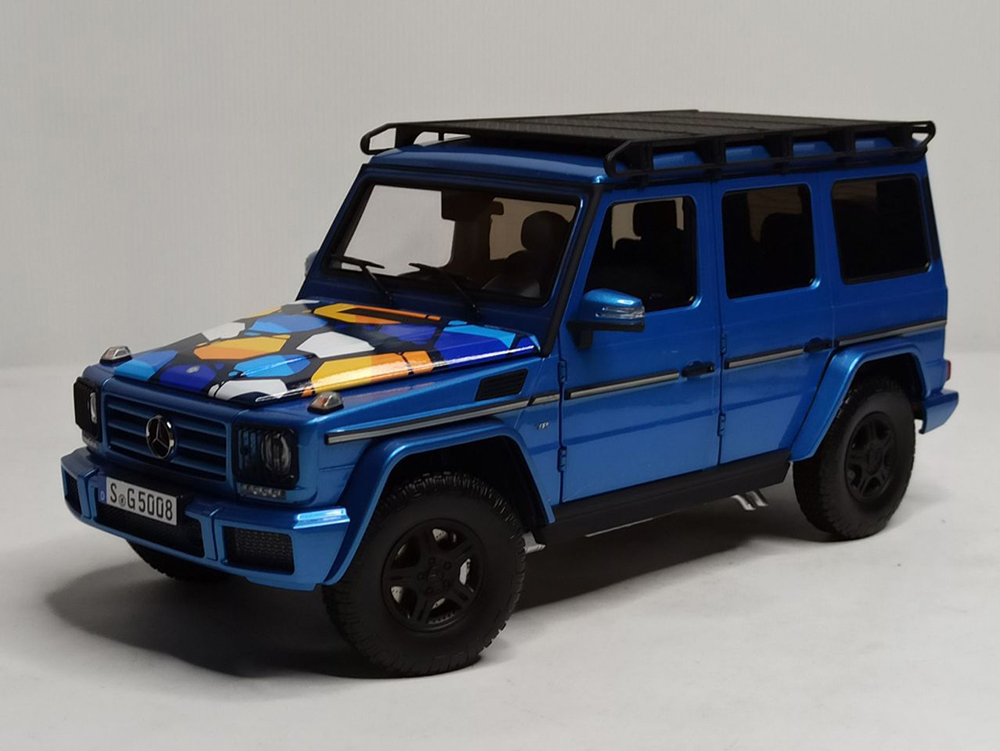 MERCEDES G-CLASS # GVENTURE 300K 1:18 ALMOST REAL