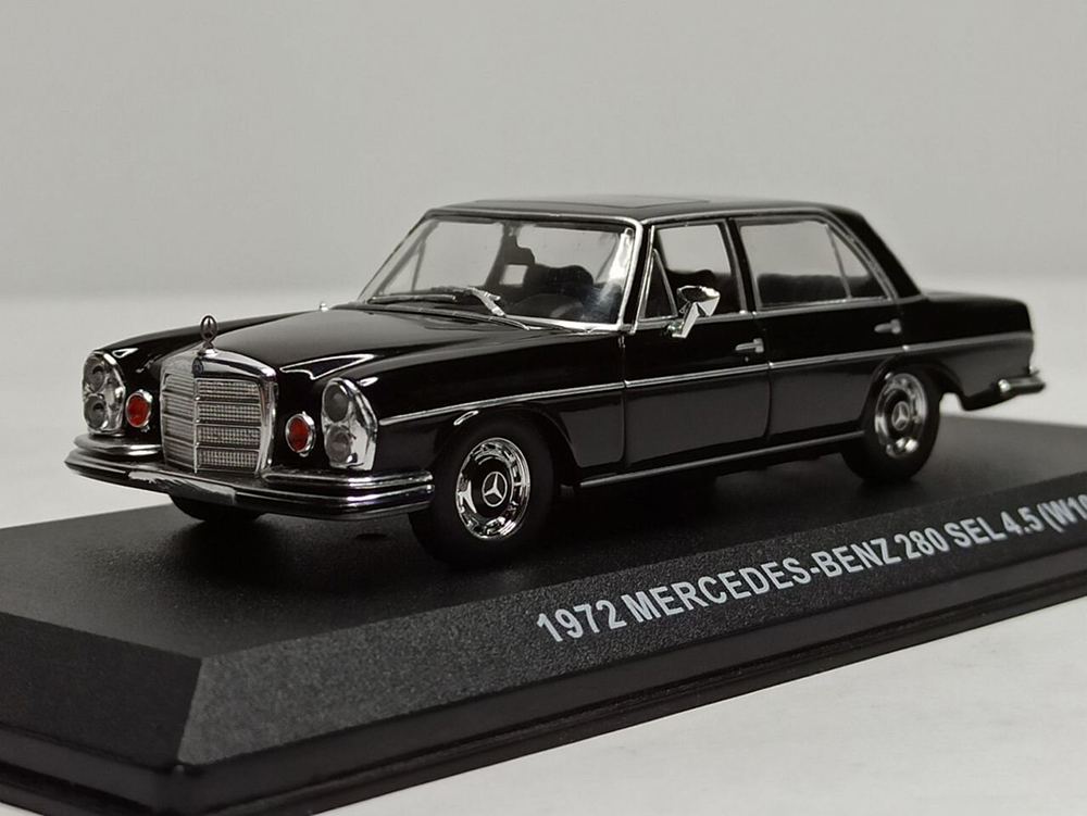 MERCEDES 280 SEL 4.5 (W108) 1972 GREENLIGHT 1:43