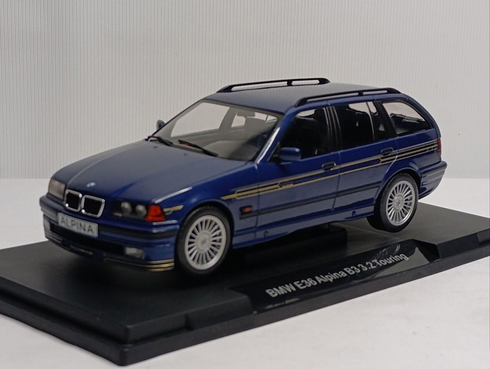 BMW ALPINA B3 3.2 TOURING (E36) MCG 1:18