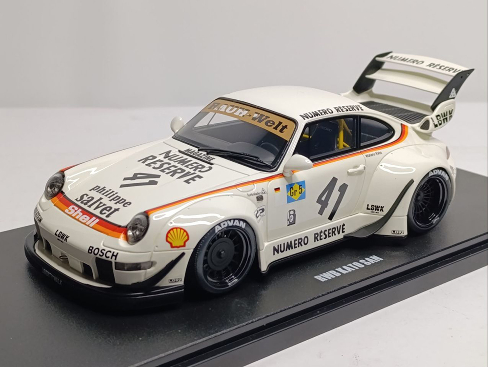 PORSCHE 911 (993) RWB KATO-SAN 1:18 GT SPIRIT