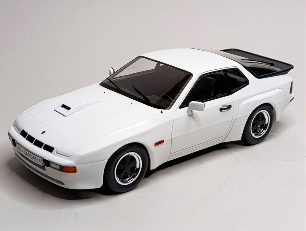 PORSCHE 924 CARRERA GT - 1981 MCG 1:18