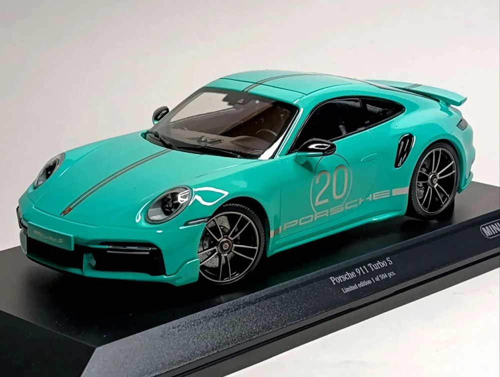 PORSCHE 911 (992) TURBO S COUPE 1:18 MINICHAMPS