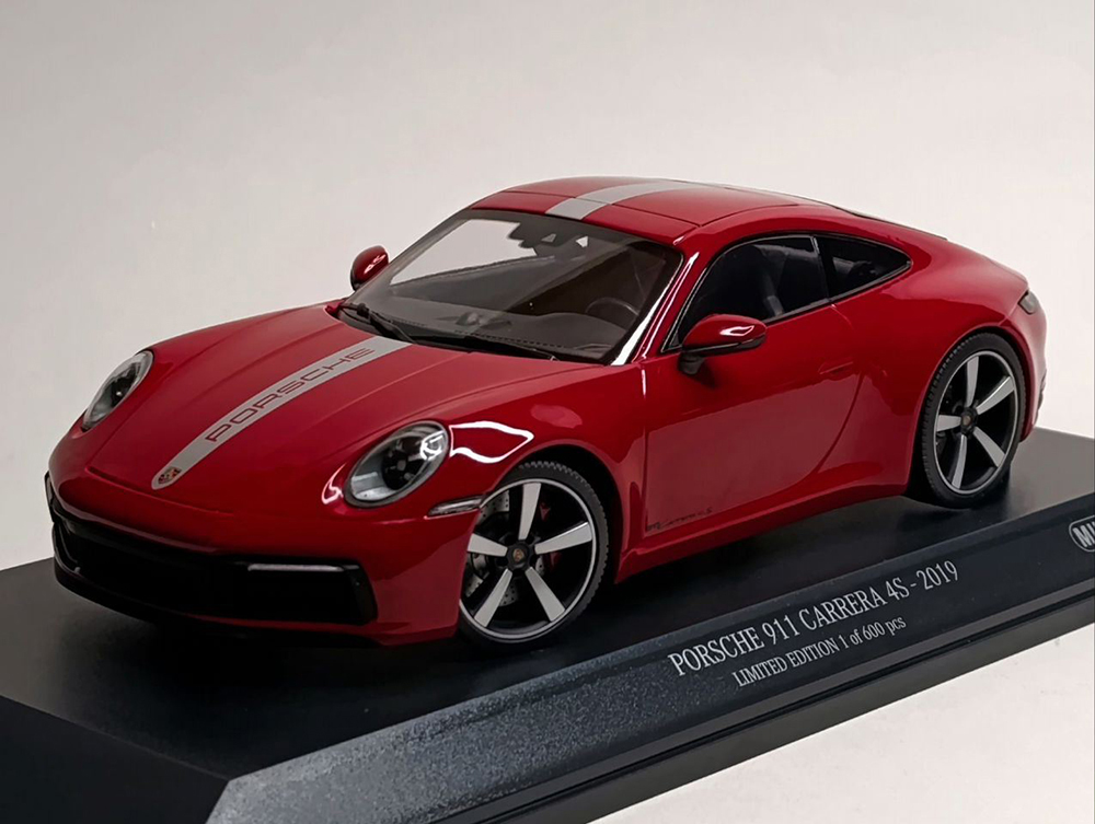 PORSCHE 911 CARRERA 4S 2019 MINICHAMPS 1:18