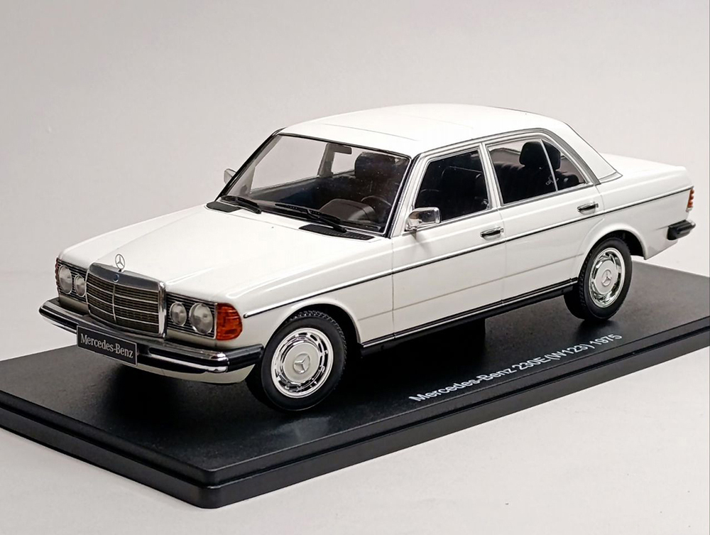 MERCEDES 230E (W123) 1975 WHITE KK SCALE 1:18