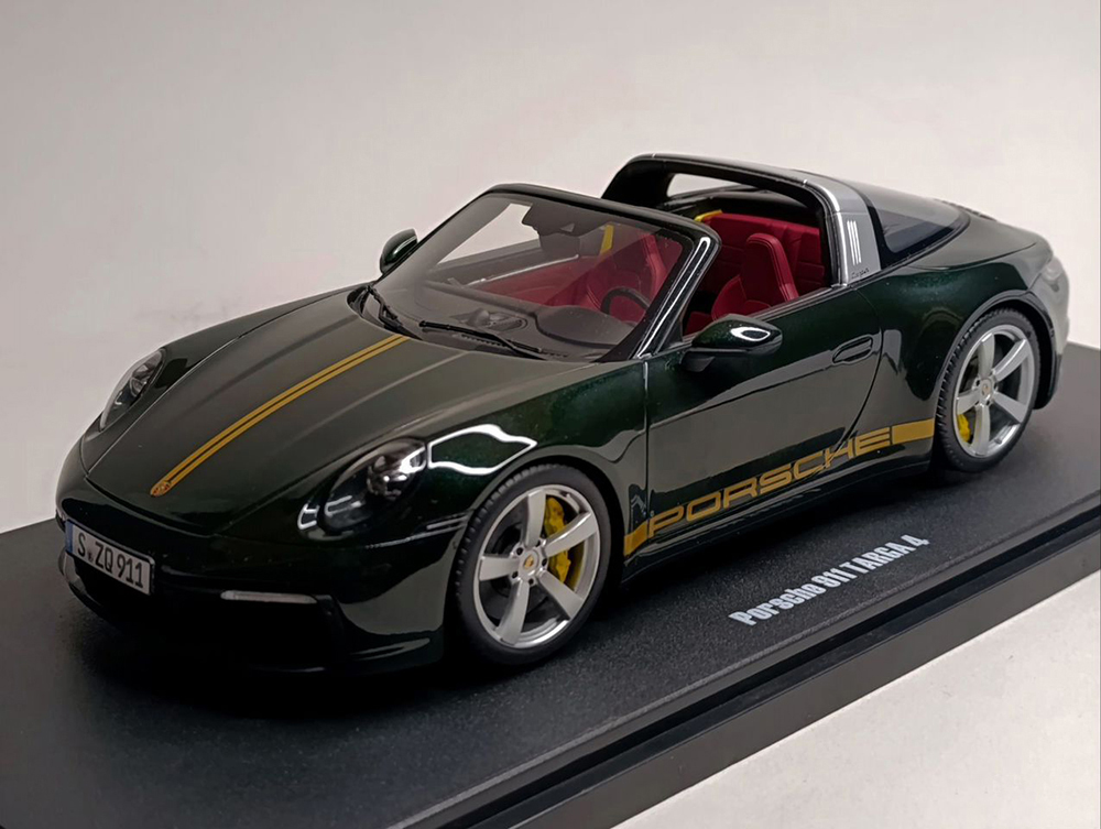 PORSCHE 911 TARGA 4 GREEN 1:18 GT SPIRIT