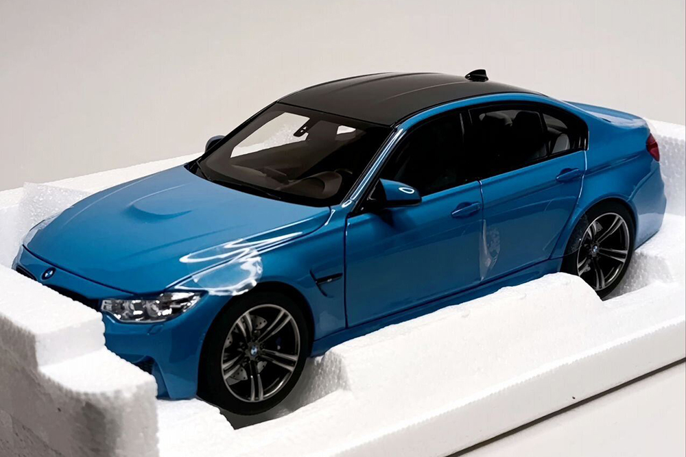 BMW M3 COMPETITION (F80) BLUE 1:18 NOREV