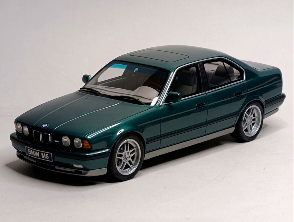 BMW M5 E34 (STYLING 37) 1:18 OTTOMOBILE