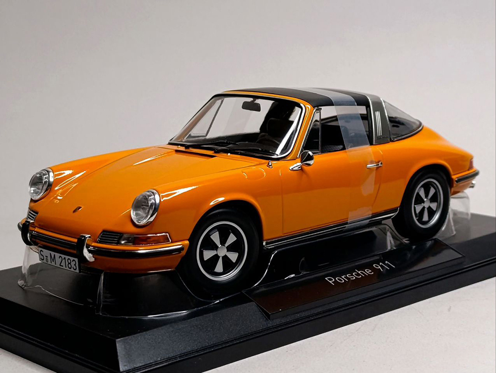 PORSCHE 911 T 2.2 TARGA -1970 NOREV 1:18