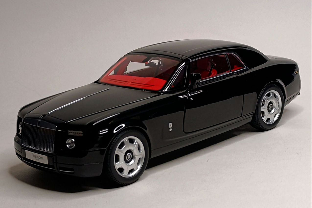 ROLLS-ROYCE PHANTOM COUPE 1:18 KYOSHO