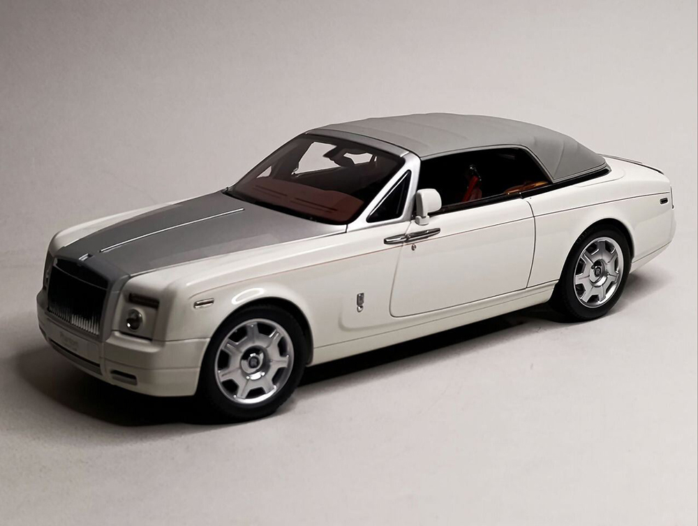 ROLLS-ROYCE PHANTOM DROPHEAD COUPE 1:18 KYOSHO