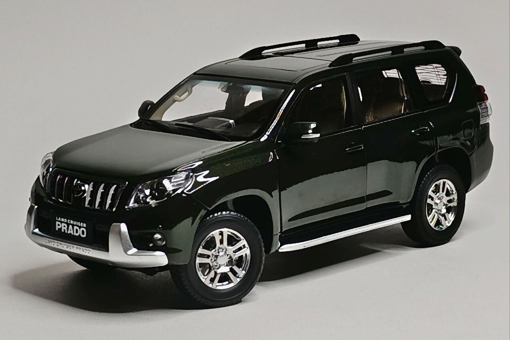 TOYOTA LAND CRUISER PRADO 150 GREEN 1:18