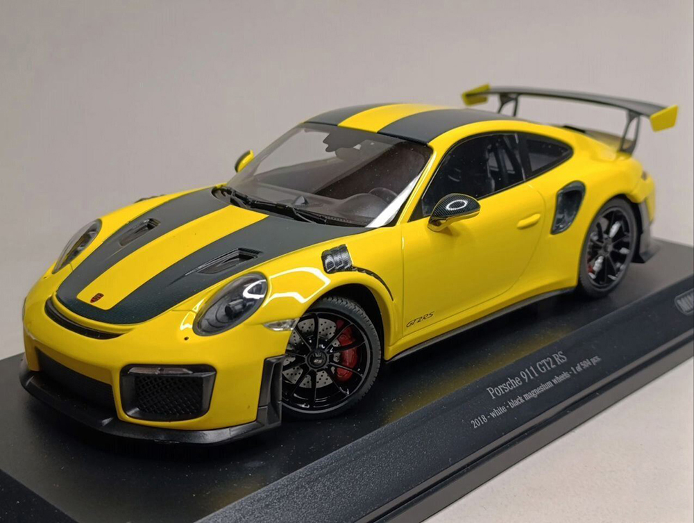 PORSCHE 911 (991.2) GT2 RS 2018 MINICHAMPS 1:18