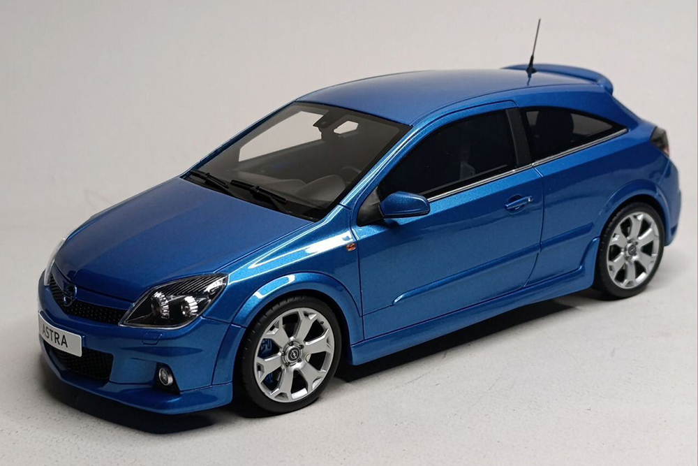 OPEL ASTRA (H) OPC 2006 OTTOMOBILE 1:18