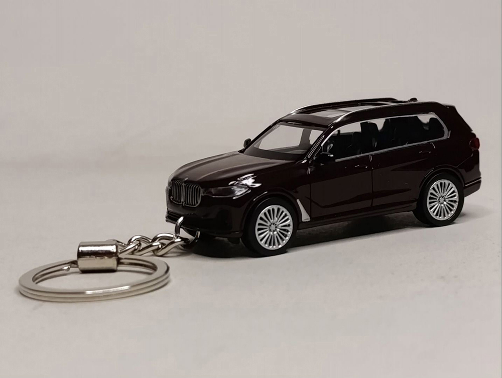 BMW X7 1:64 БРЕЛОК 70 ММ