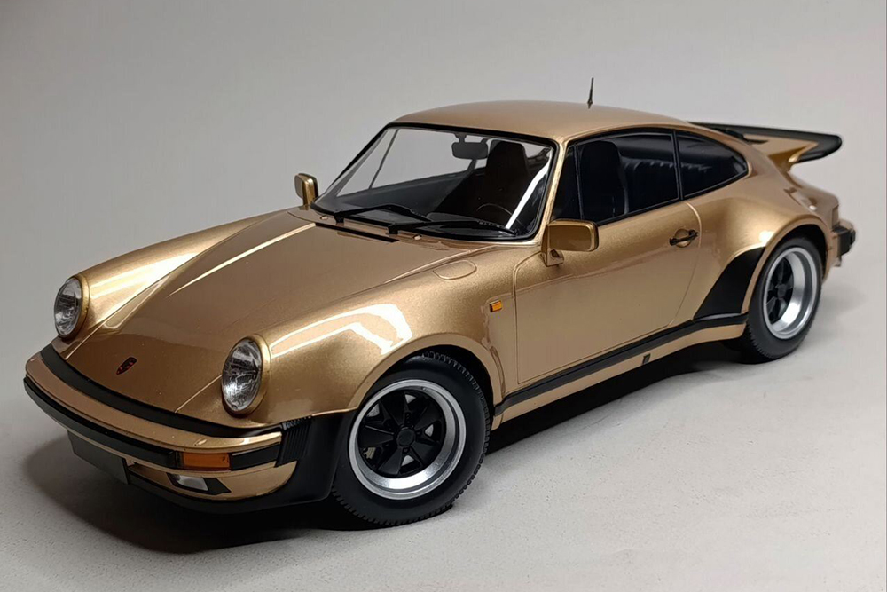 PORSCHE 911 TURBO 1977 BRONZE 1:12 MINICHAMPS