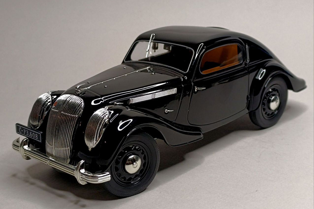 SKODA POPULAR MONTE CARLO BLACK 1:18 KK SCALE