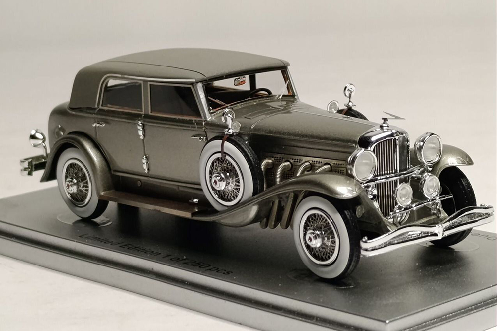 DUESENBERG J TORPEDO BERLINE ROLLSTON 1932 1:43
