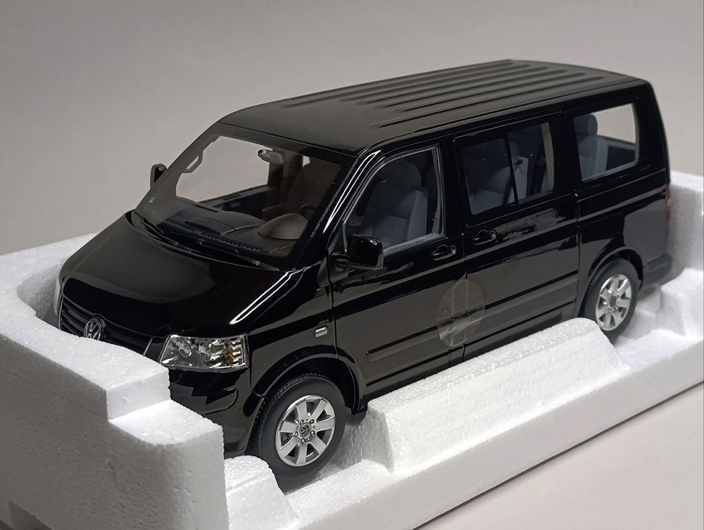 VW VOLKSWAGEN MULTIVAN T5 2003 NOREV 1:18 LIMITED