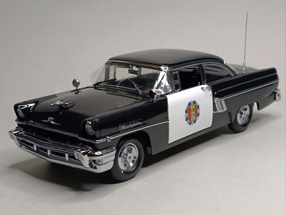 MERCURY MONTCLAIR POLICE CAR 1:18 SUN STAR