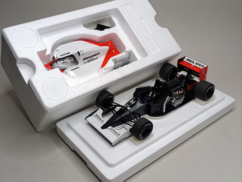 MCLAREN HONDA MR4/6 #1 JAPANESE GP SENNA 1:18