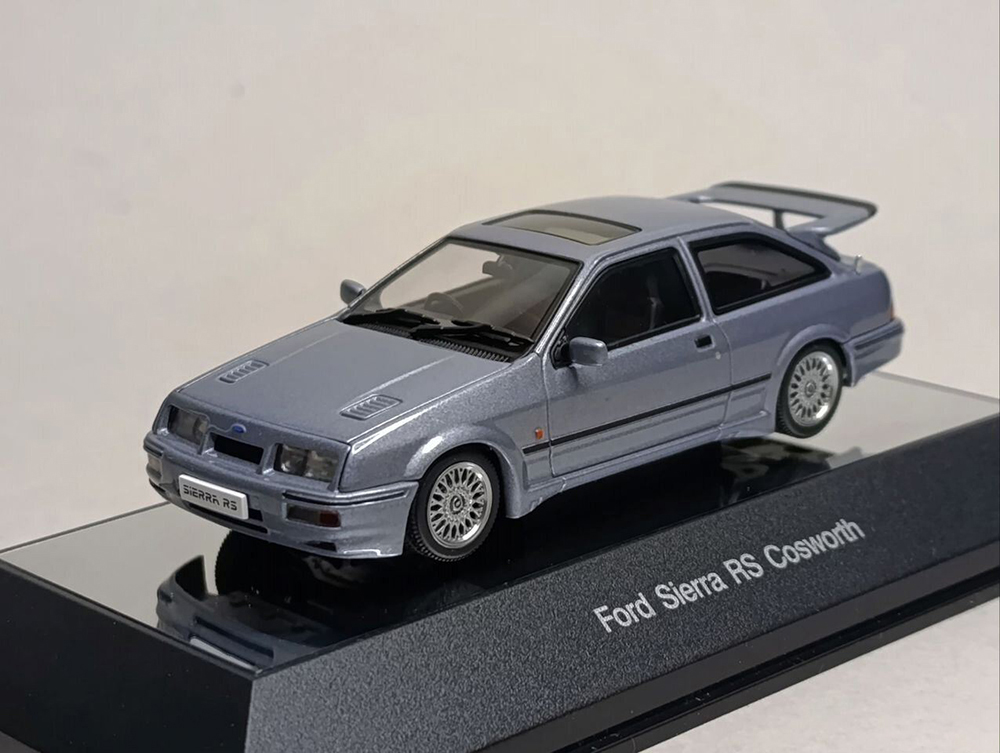 FORD SIERRA RS COSWORT 1:43 AUTOART