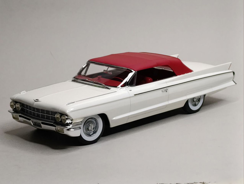 CADILLAC ELDORADO BIARRITZ 1962 MITICA 1:18