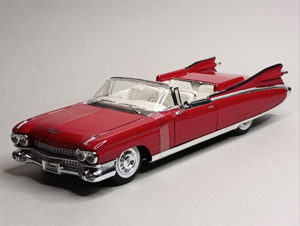 CADILLAC ELDORADO BIARRITZ 1959 MAISTO 1:18