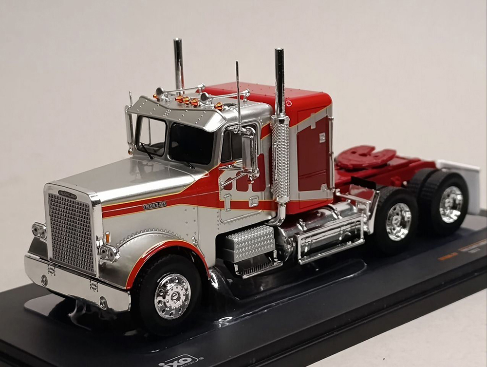 FREIGHTLINER FLC 120 64 T 1977 ТЯГАЧ IXO 1:43